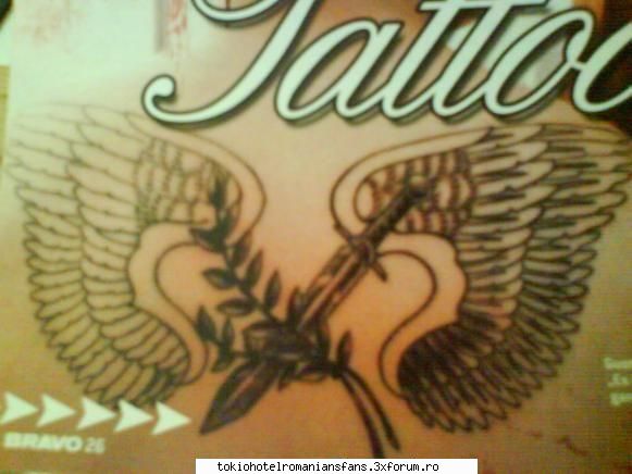 for a while now the tokio hotel fans have been confused: does drummer gustav have a tattoo or
